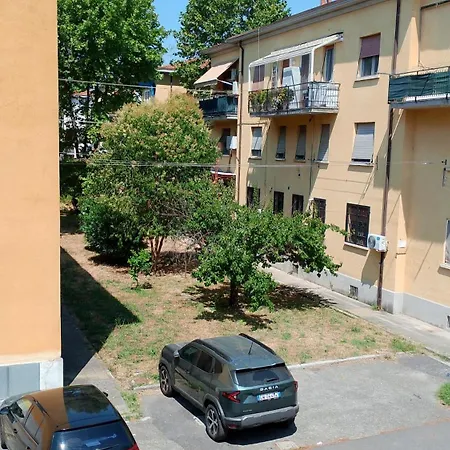 Near The Tower Casa de hóspedes *